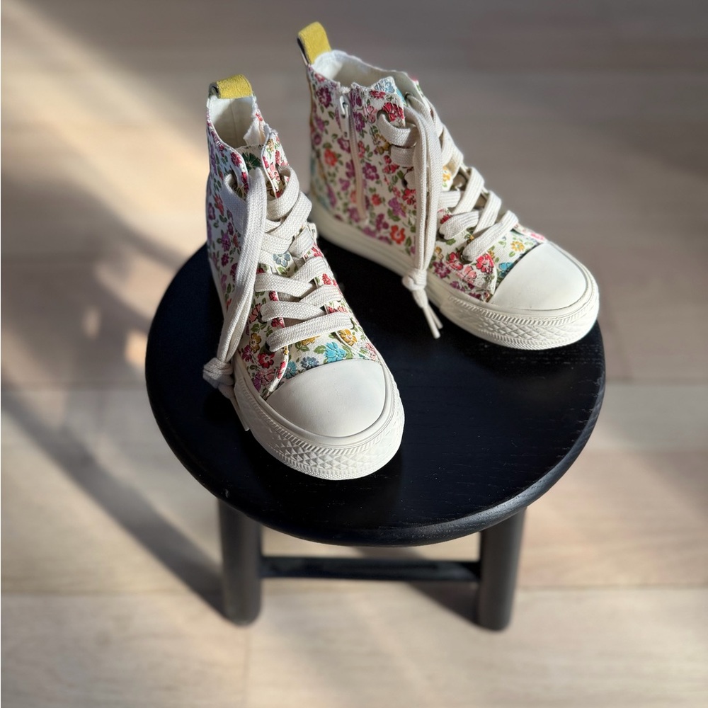 Mini Boden Canvas Floral High-Top Kids Shoes